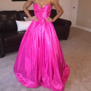 Sherri hill dress